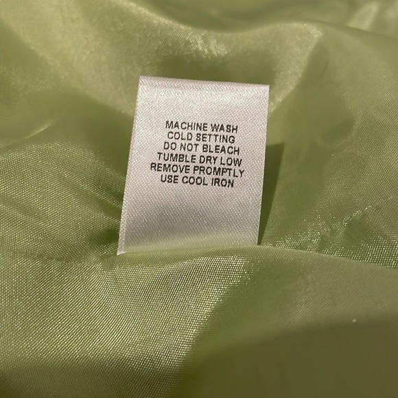 Henry Lee 2-Pc Dress Suit, Light Lime, Straight Line, 3/4 Sleeves, size 10P - Picture 10 of 16